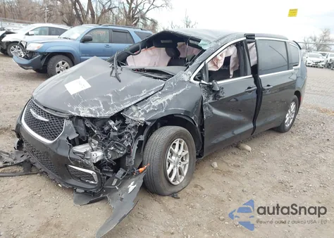 2025 Chrysler Pacifica Select from USA, damaged, VIN 2C4RC1BG6SR530920